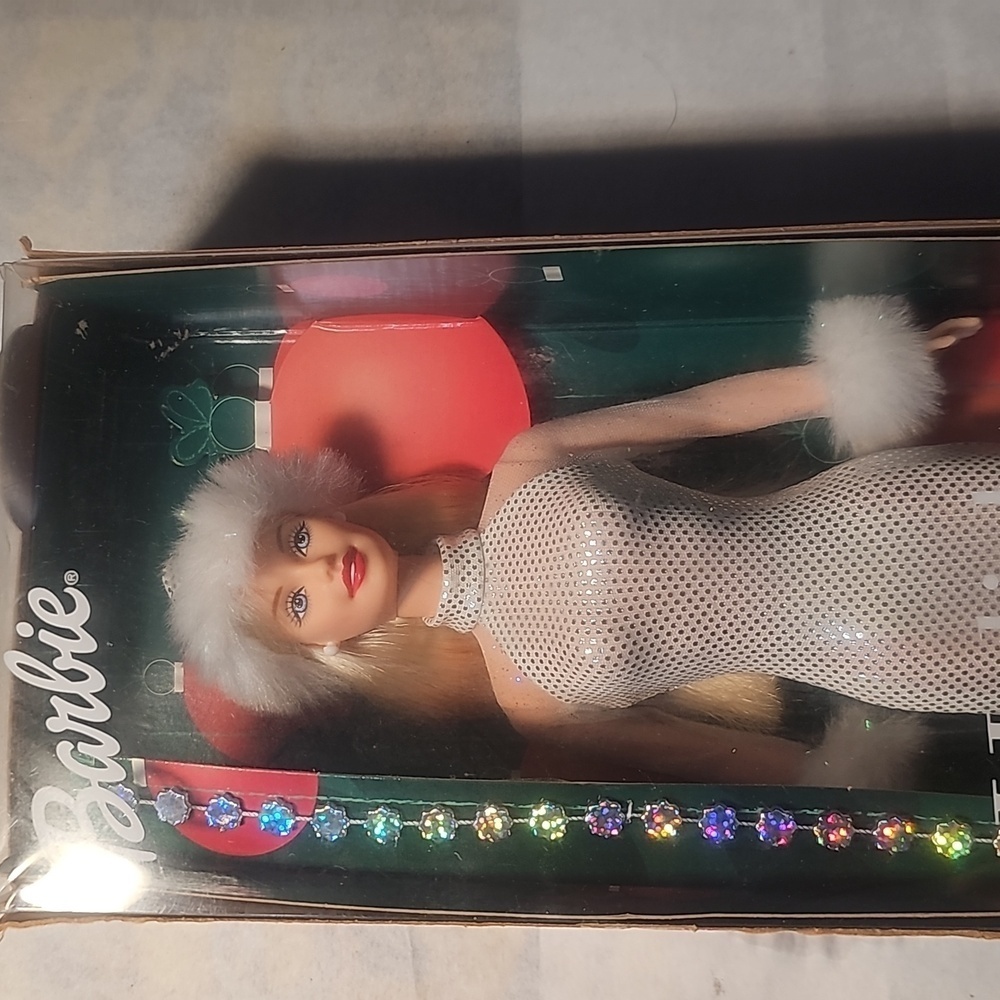 Vintage Barbie Holiday Excitement NWT